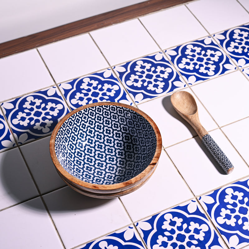 Wooden Blue & White Bowl with Spoon